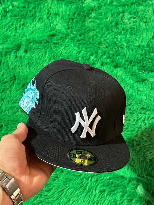 New York Yankees Statue Of Liberty